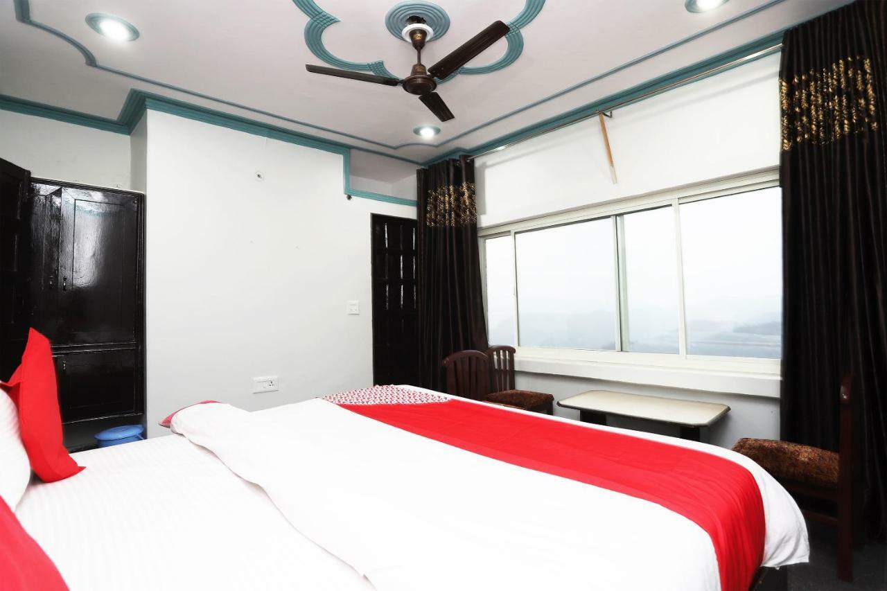 Oyo 43694 Hotel Hillson Pauri ภายนอก รูปภาพ