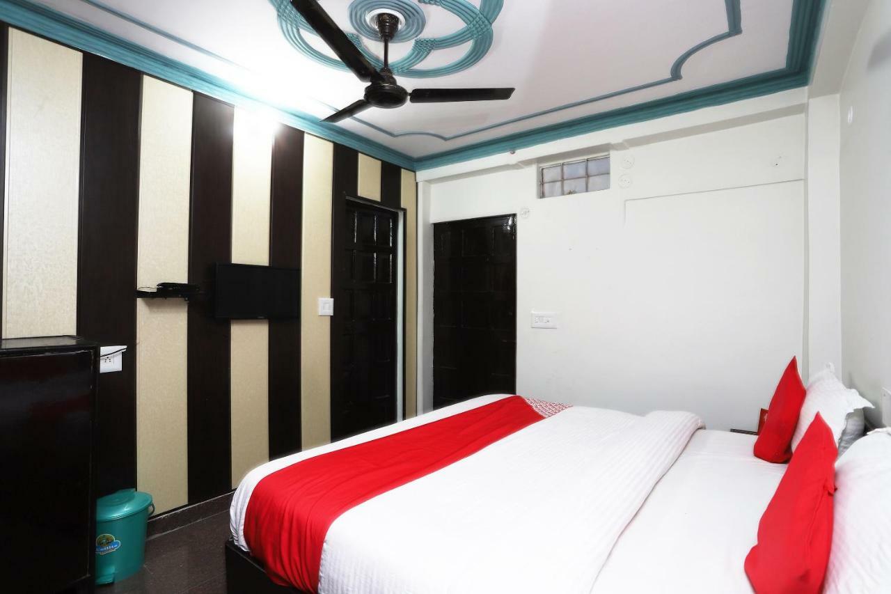 Oyo 43694 Hotel Hillson Pauri ภายนอก รูปภาพ